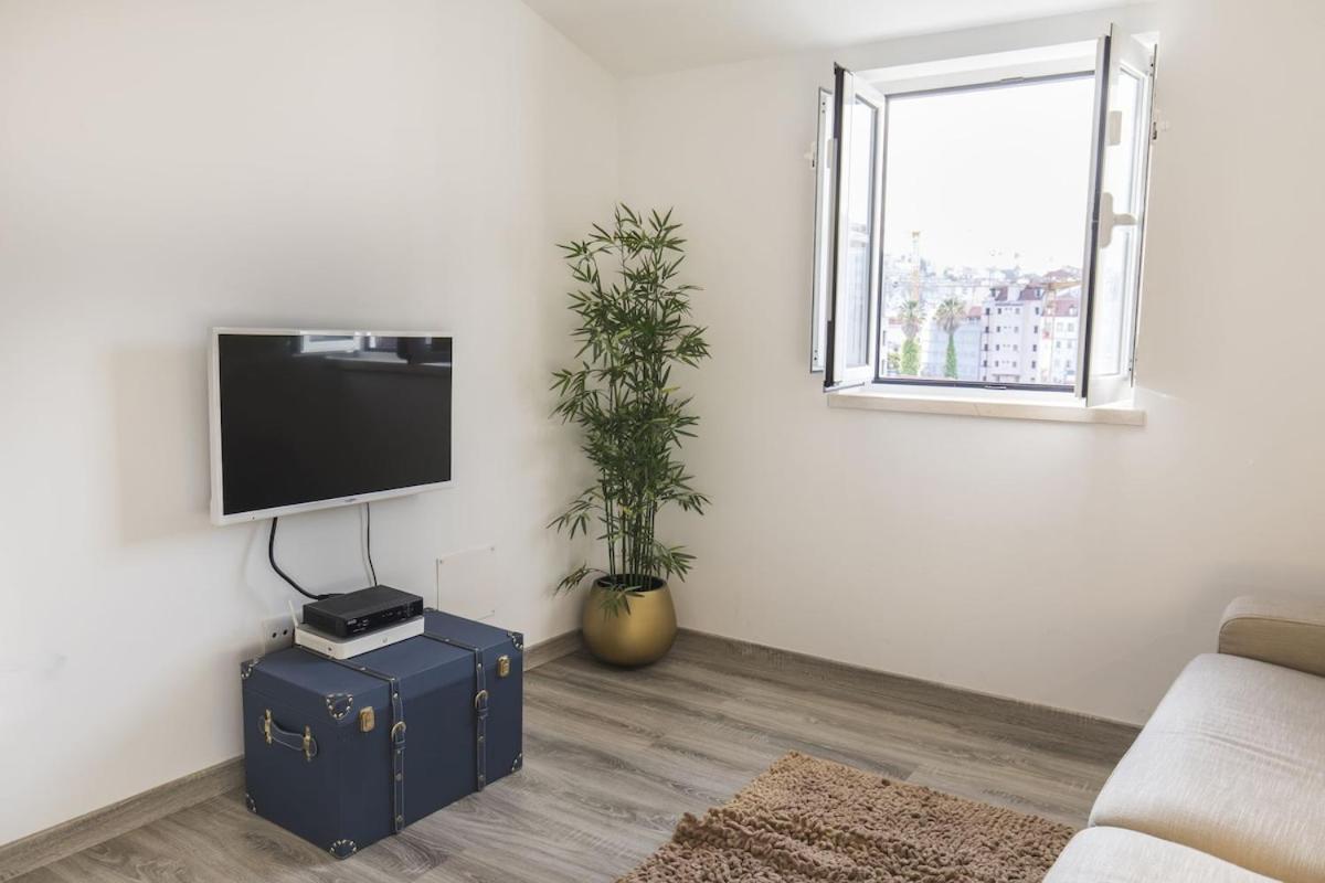 Apartment The Nest At Mouraria *